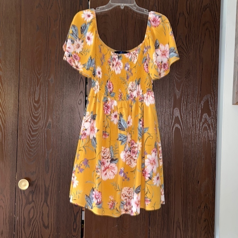Blue Rain on the shoulder or off, golden yellow dress with flowers. Size Small